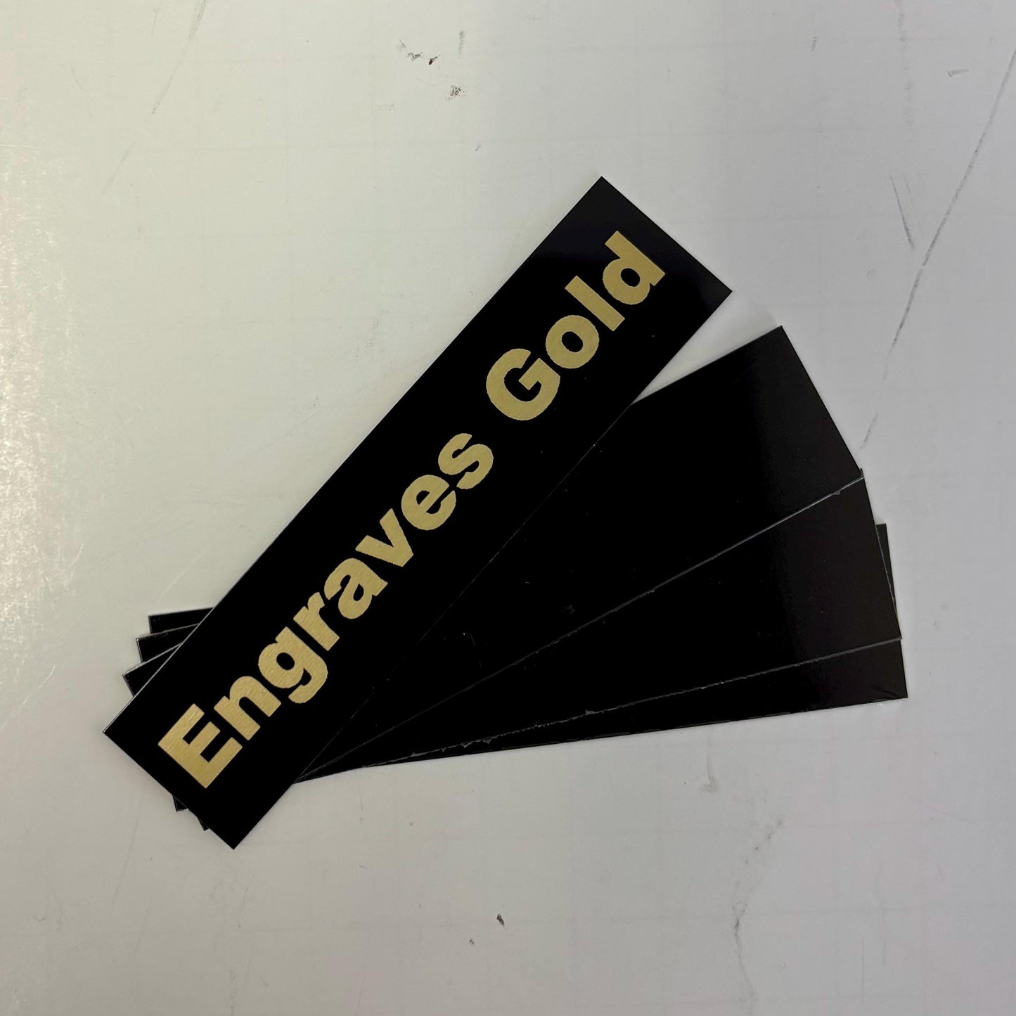 aluminum plate black engraves gold