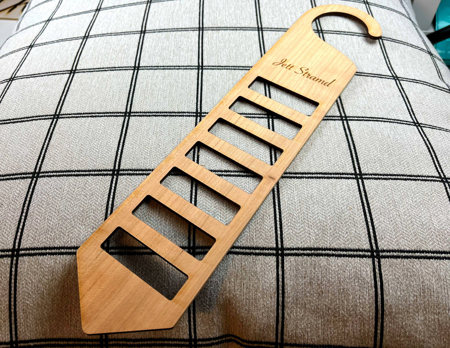 Tie Hanger Personalized, Custom Wood tie hanger, Engraved Logo Tie Holder