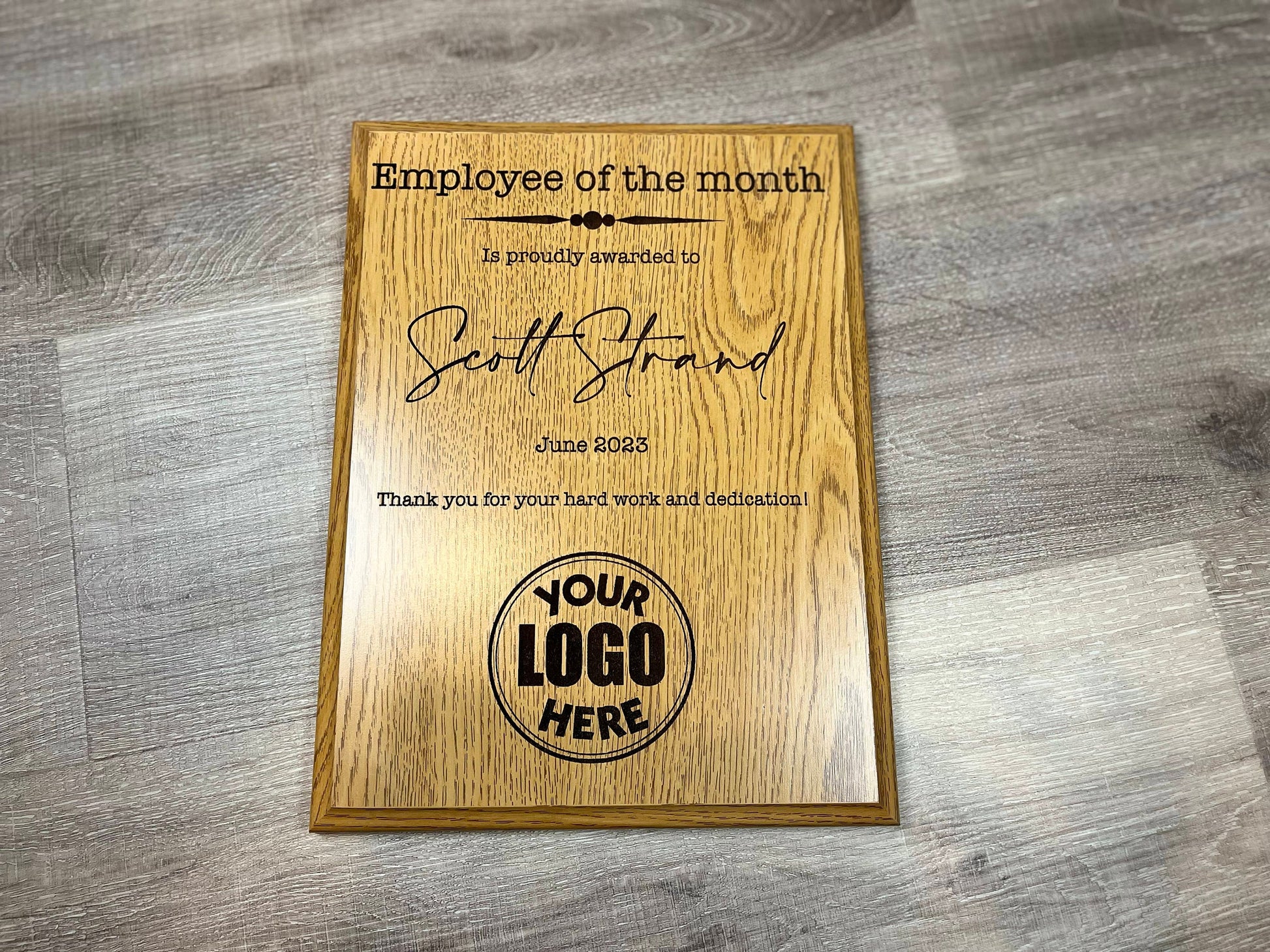 oak award plaque corporate gifts